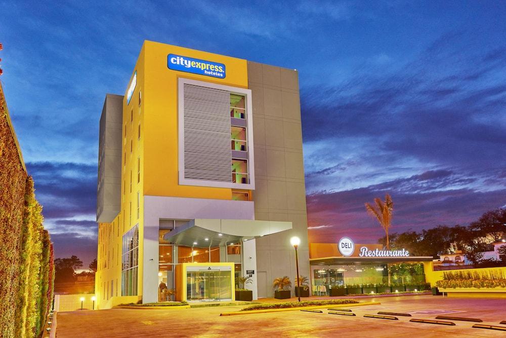 City Express By Marriott Guadalajara Aeropuerto Las Pintas المظهر الخارجي الصورة